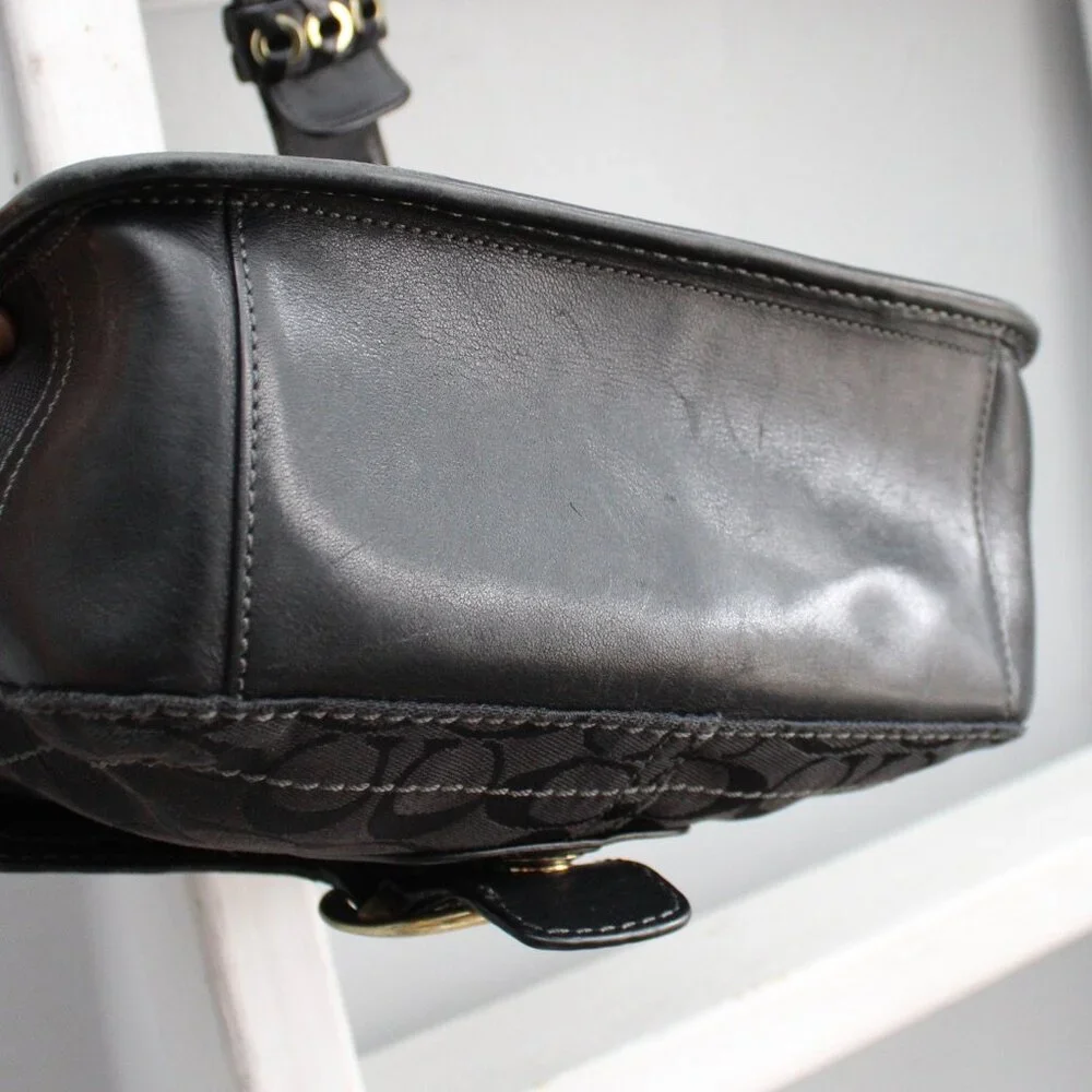 Coach Vintage Y2K Bleecker Black Legacy Signature Shoulder Bag Purse 11434 - Picture 8 of 10